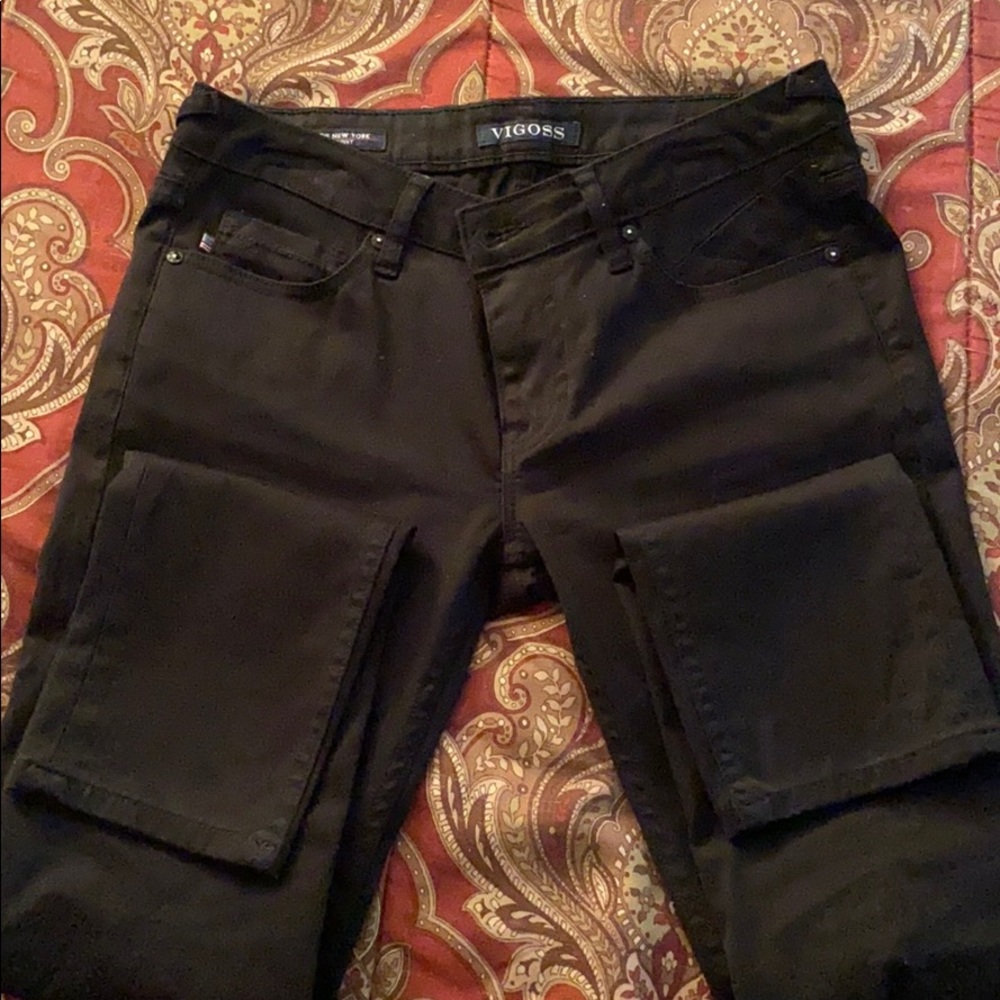 Vigoss black skinny jeans in size 27/30